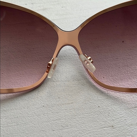 SAM EDELMAN Metallic Rose Gold Oversized Frame Sunglasses - Picture 9 of 10